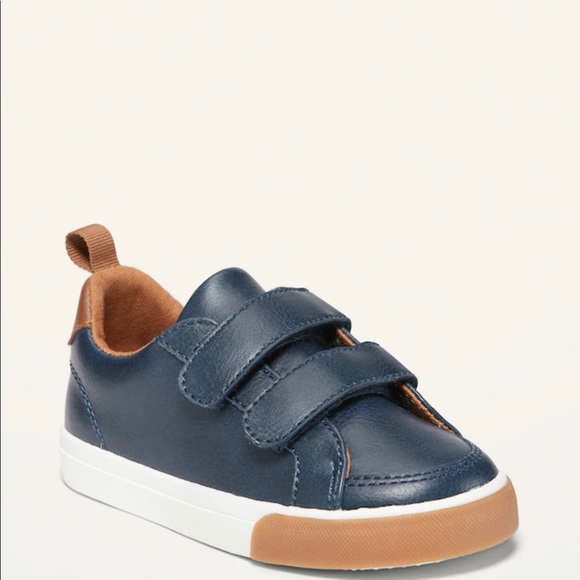 Sold! Toddle shoes size 6 - Picture 2 of 5